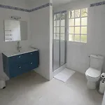 Le Petit Manoir * 勒布奎