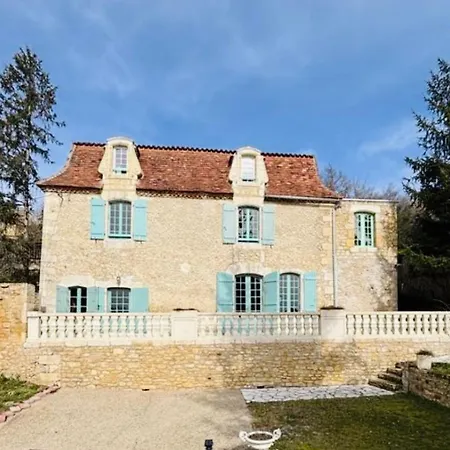 Le Petit Manoir Avec Piscine Privee Dom wakacyjny *